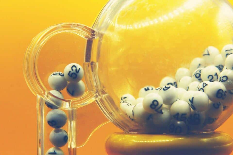 Strategi Bermain Togel Macau: Pendekatan Bijak Mengelola Angka